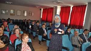 Parlak Gülüşler, Parlak Gelecek