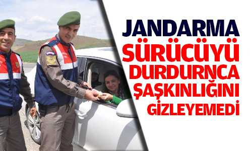 Trafik Jandarma’dan Anneler Günü Süprizi