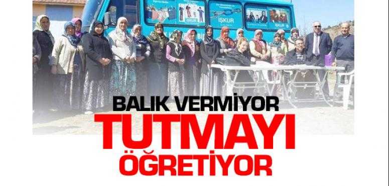 İş Kur Balık Vermiyor Tutmayı Öğretiyor