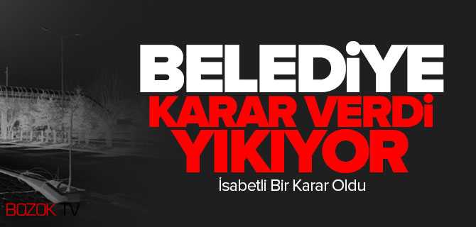 Terminal Üst Geçitini Yıkıyor