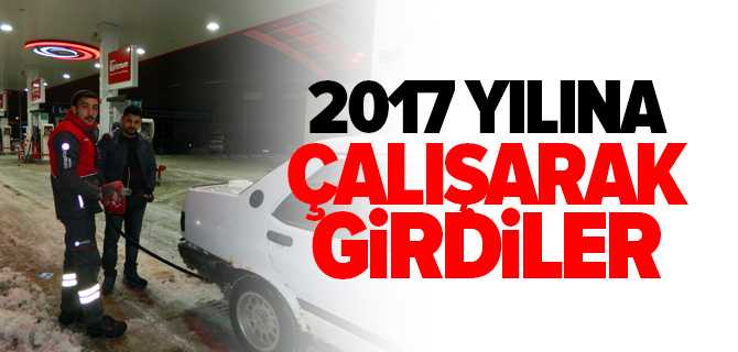 2017 Yılına Çalışarak Girdiler