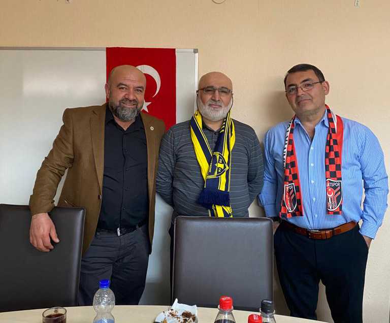 Gazeteci Doğan Tufan'a Fenerbahçeliler Derneğinden ziyaret