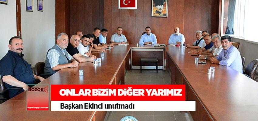 Başkan Ekinci Muhtarları unutmadı