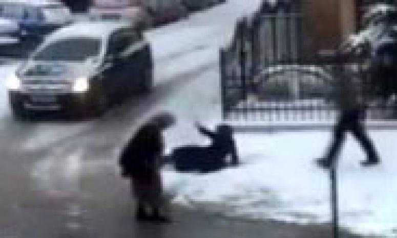 Buzda Vatandaşların Zor Anları